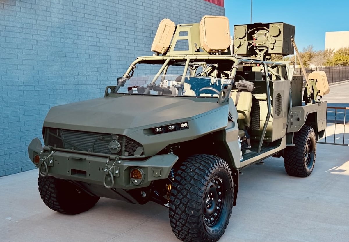 U.S. Army Pushes Hybrid ‘Laser Trucks’ to Power Future Directed‑Energy Weapons