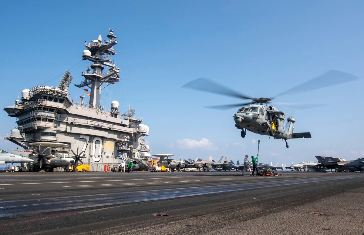 USS Carl Vinson in Mideast ahead of Iran-US nuclear talks