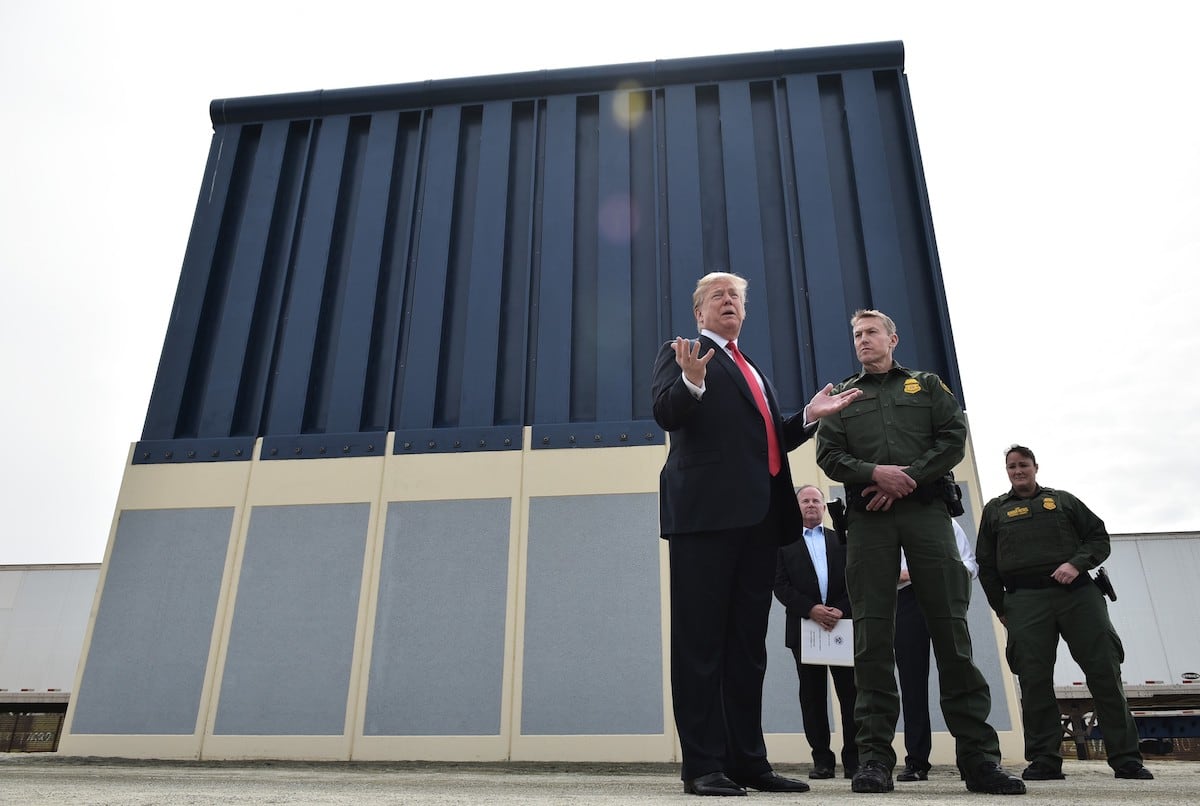 Mattis, Trump discuss using military funds for border wall
