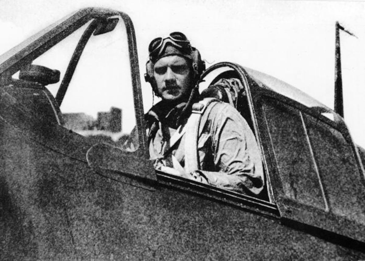 World War II’s last American ace dies at 103 World War II’s last American ace dies at 103