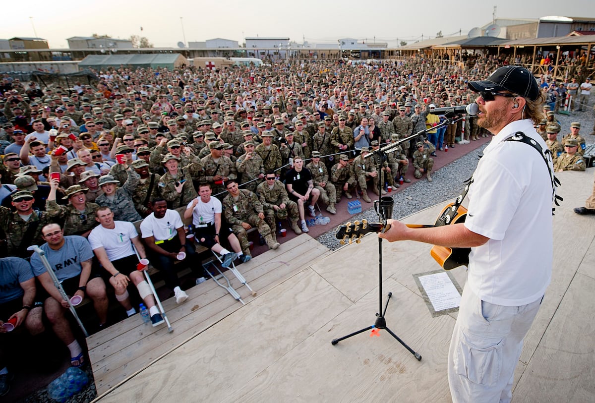 Country music no longer owns the troops, and that’s a good thing