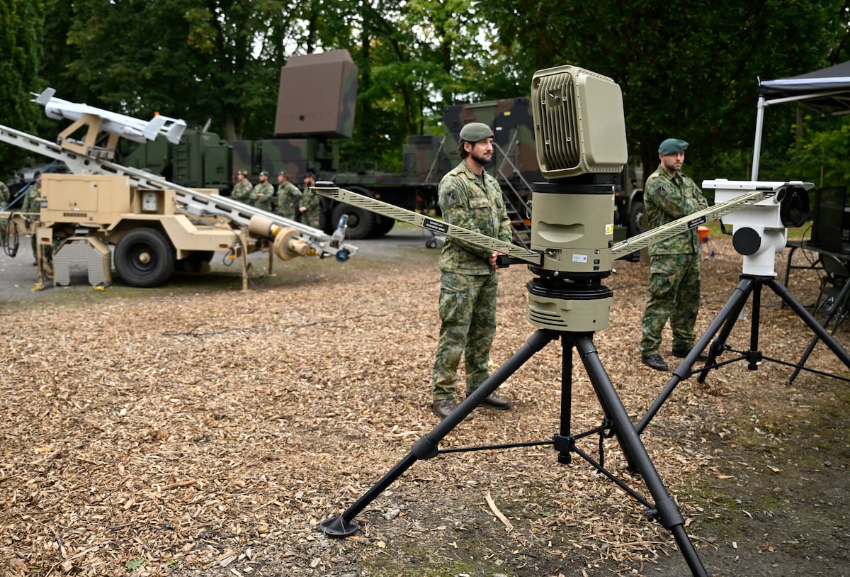 Dutch to cobble together mobile anti-drone system to plug C-UAS hole