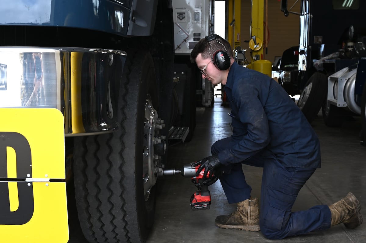US Air Force wants more armored transporters for ICBM warheads US Air Force wants more armored transporters for ICBM warheads