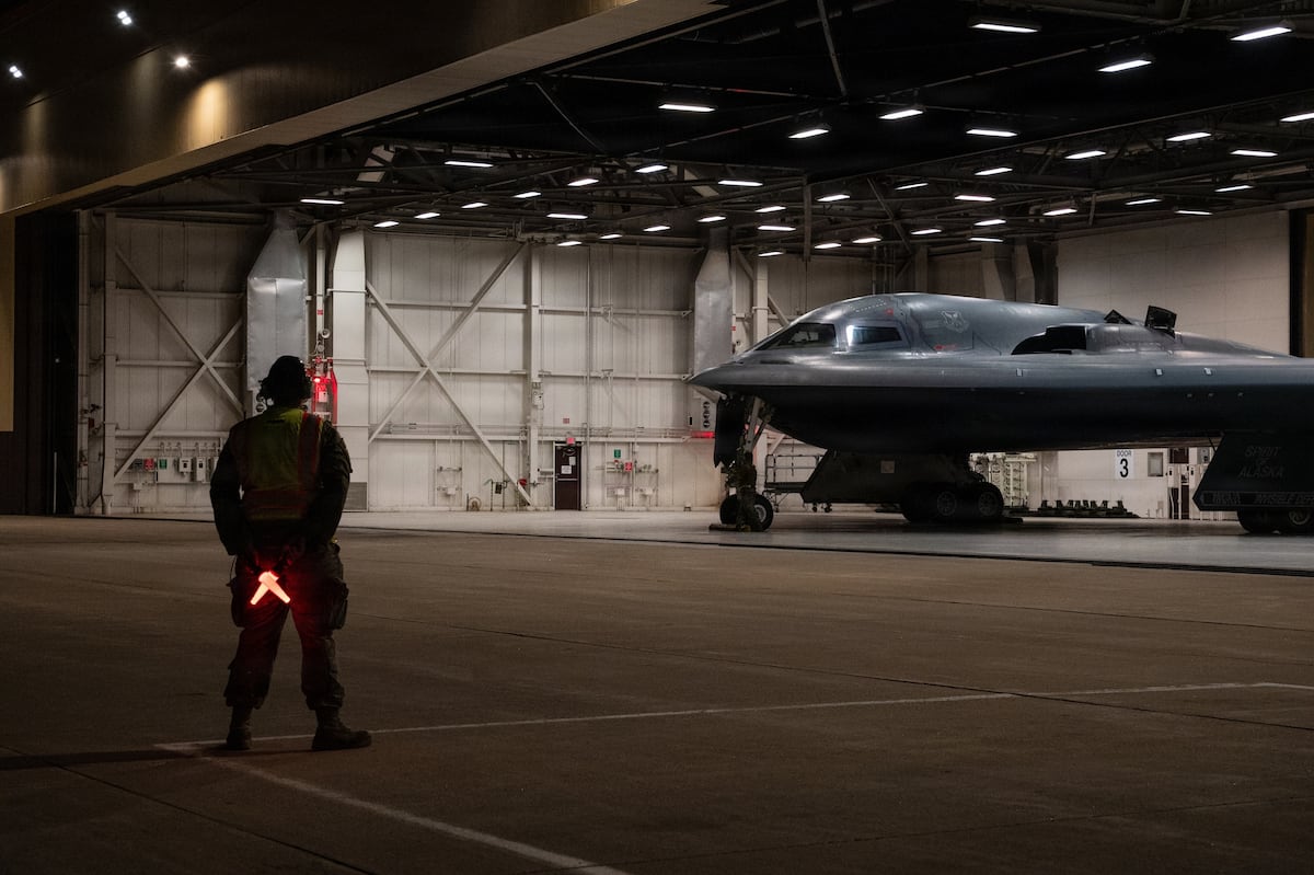 B-2s flew 36-hour mission to target Iranian Revolutionary Guard meeting B-2s flew 36-hour mission to target Iranian Revolutionary Guard meeting