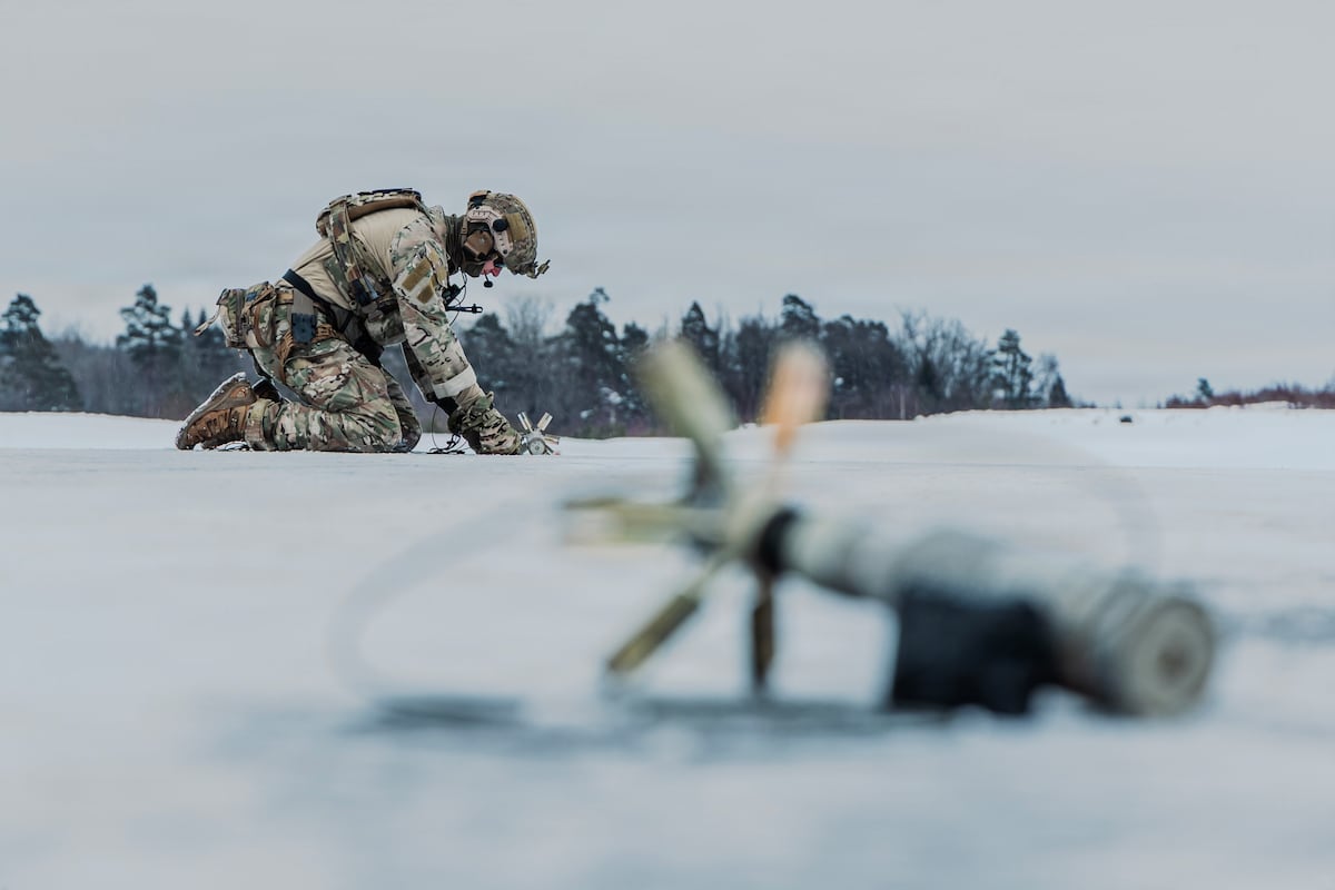 US Navy, NATO explosive ordnance teams tackle High North during ‘Arctic Sentry’ US Navy, NATO explosive ordnance teams tackle High North during ‘Arctic Sentry’