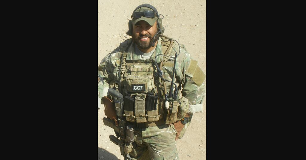 Fallen Air Force combat controller to receive Medal of Honor for 2002 ...