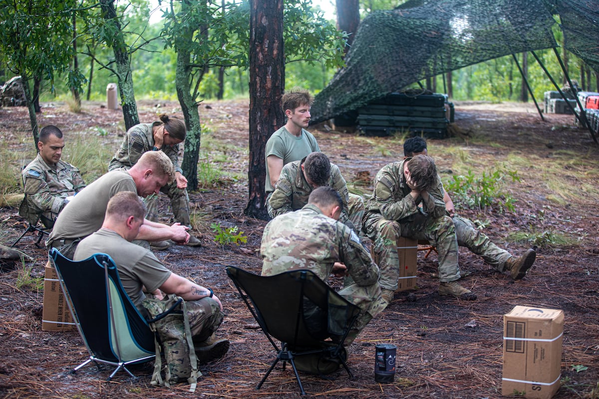 Army releases spirituality fitness guide and battle book