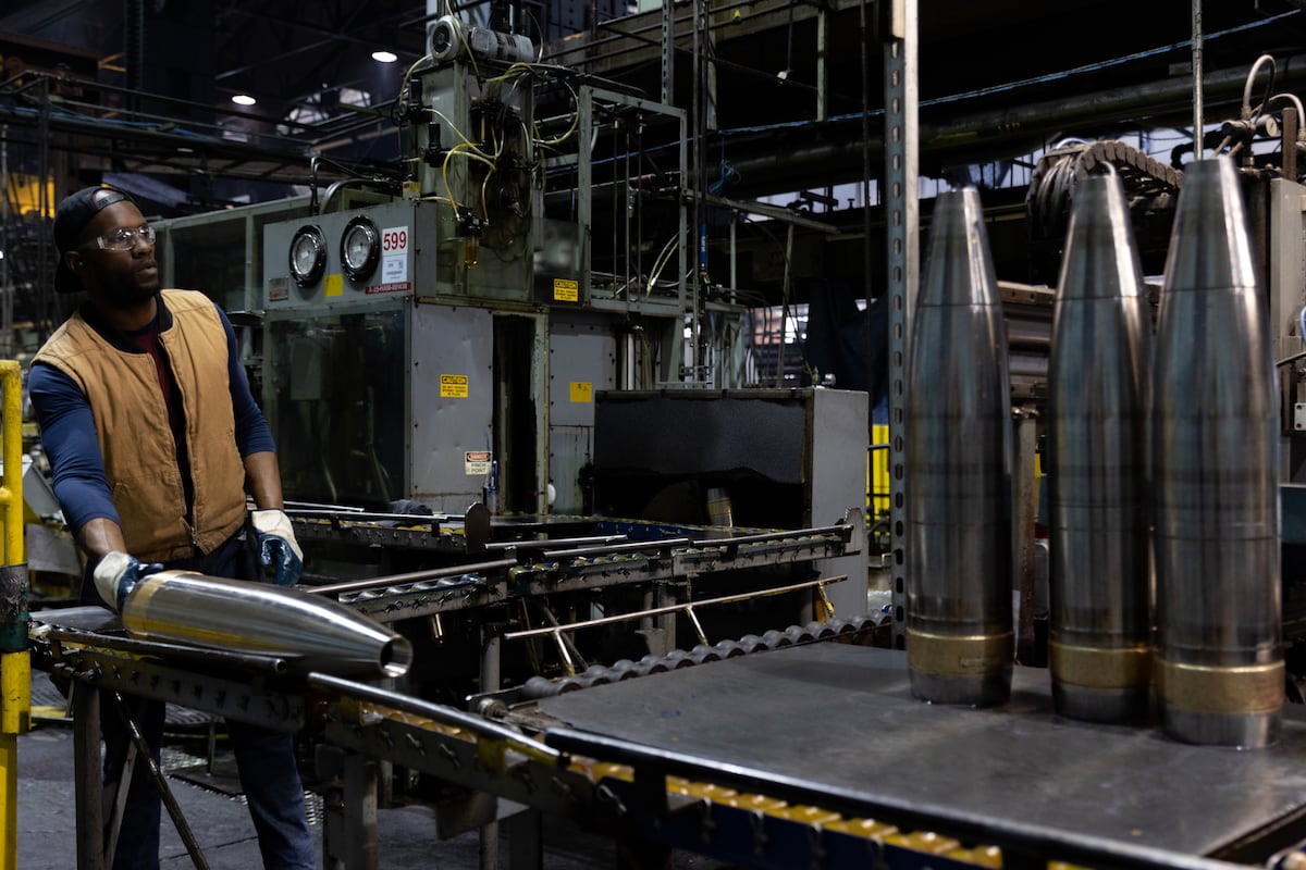 NextImg:Army races to widen the bottlenecks of artillery shell production