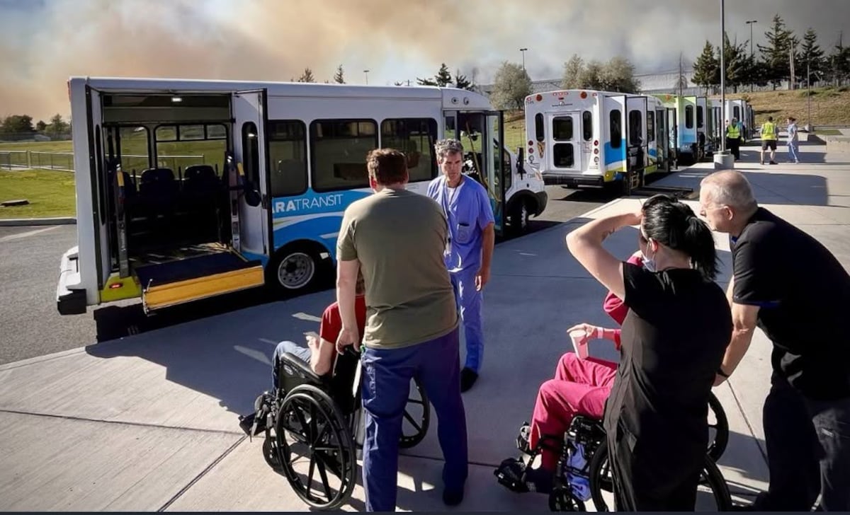 VA medical center, clinics in Spokane evacuated for wildfire