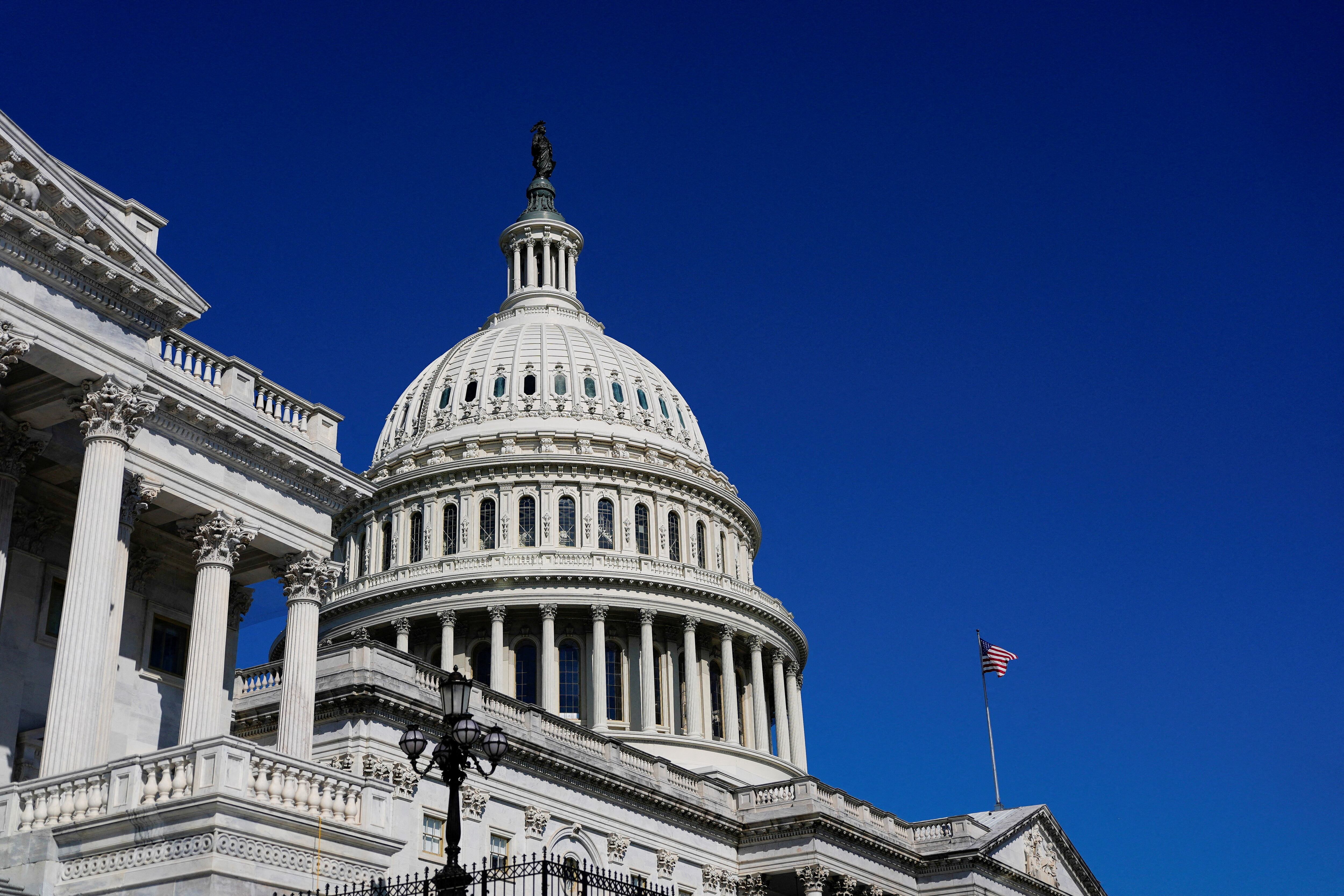 House passes funding bill to avert government shutdown