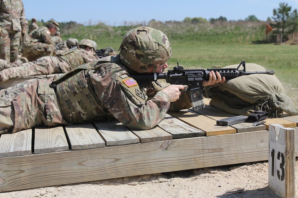 This malfunction has the Army inspecting its M4s and M16s