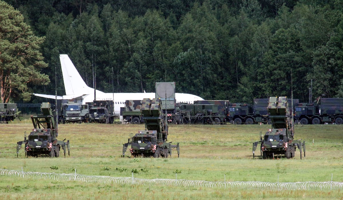 NextImg:Austria sticks to Euro Sky Shield under moderate coalition government