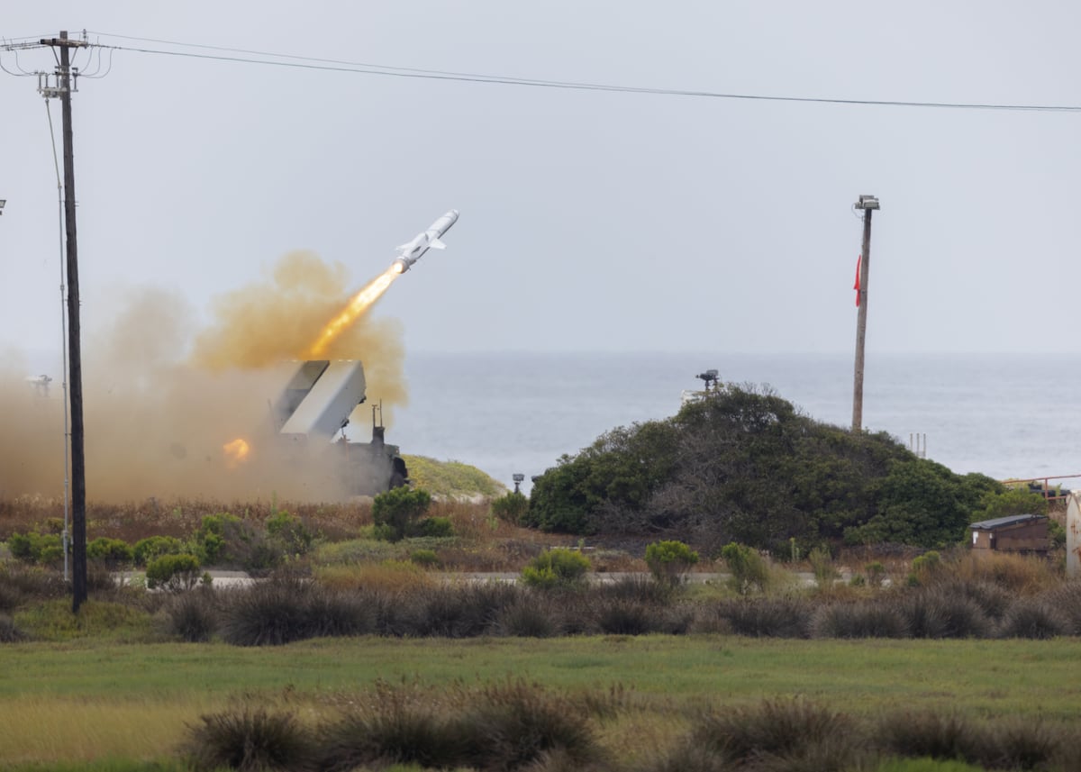 Marines, Army deploying missile systems to Luzon Strait