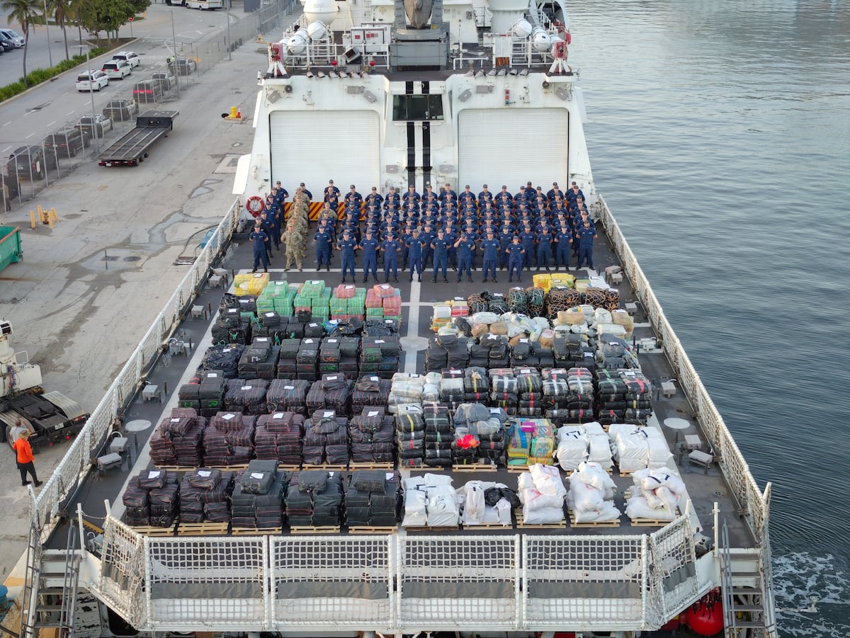 US Coast Guard offloads record amount of narcotics