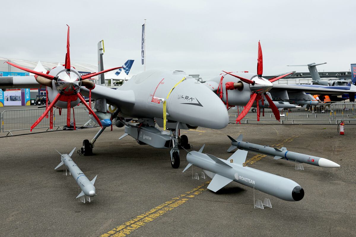 Baykar vows to produce military drones at Piaggio sites in Italy
