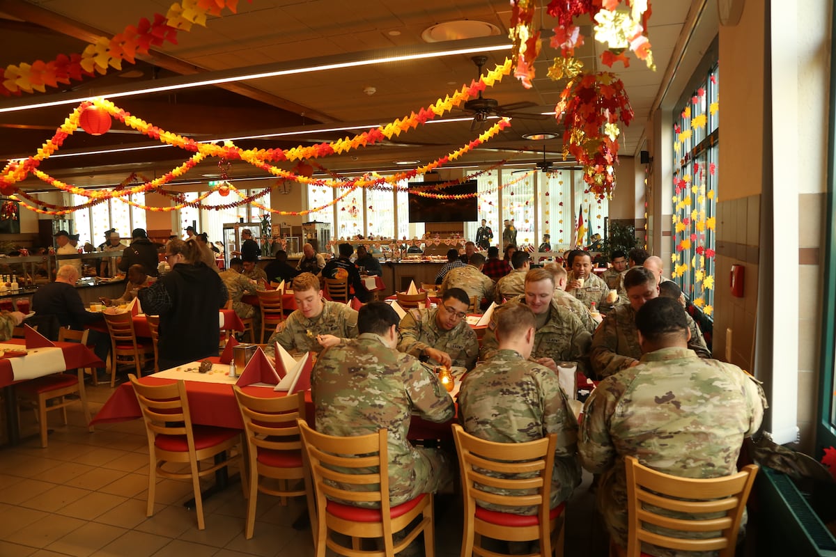 Thanksgiving feasts deployed to troops around the world Thanksgiving feasts deployed to troops around the world