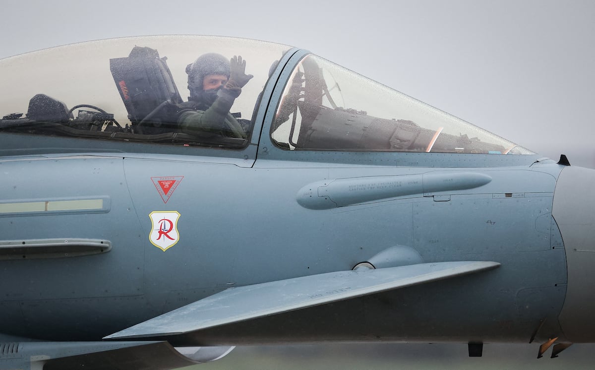 NextImg:German lawmakers back new Eurofighters under $8 billion spending spree