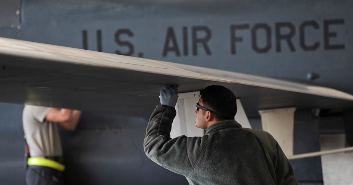 Air Force eyes morale boost in revising dress, appearance guidance Air Force eyes morale boost in revising dress, appearance guidance
