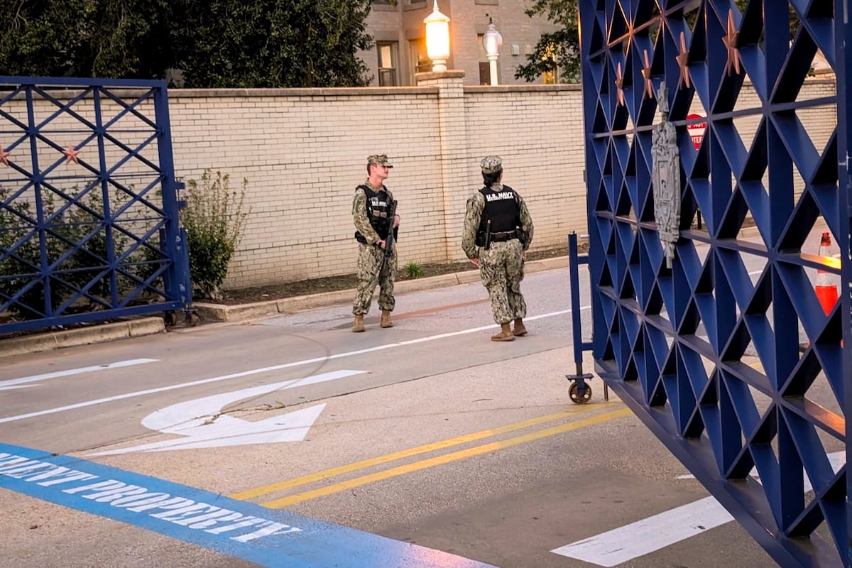 False threat led to Naval Academy lockdown and then mistaken shooting
