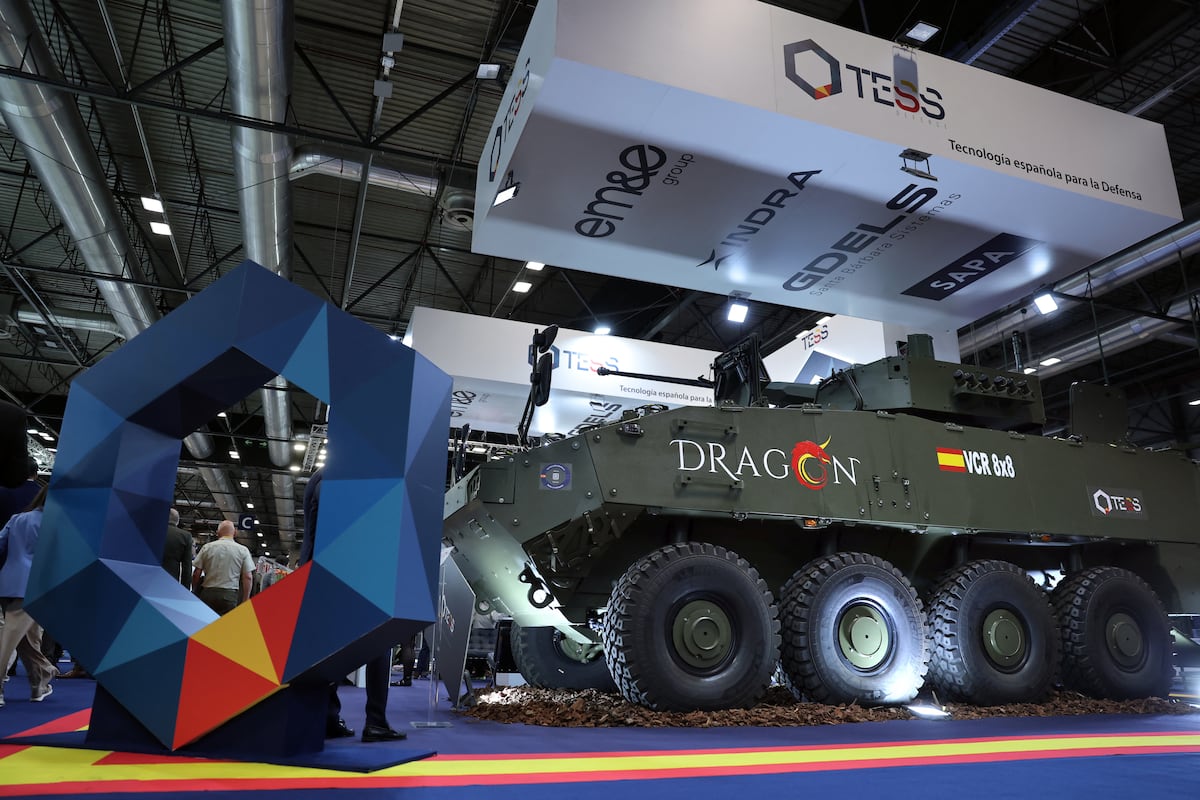 Competitors for Spain’s future 6×6 armored vehicle face off in Madrid