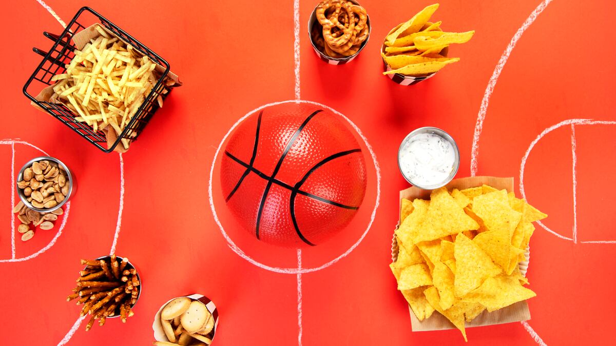 Phoenix Suns Owner Announces $2 Concessions Menu