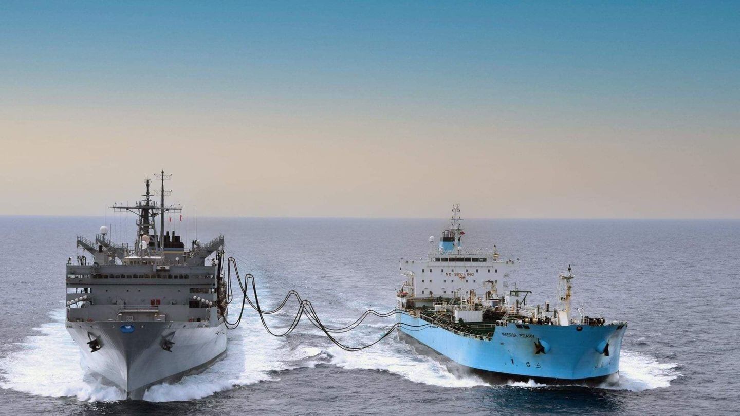 The fast combat support ship USNS Supply and the commercial tanker MT Maersk Peary conduct the first two-station consolidated cargo replenishment at sea. (2nd Mate Daniel Hall/U.S. Defense Department)