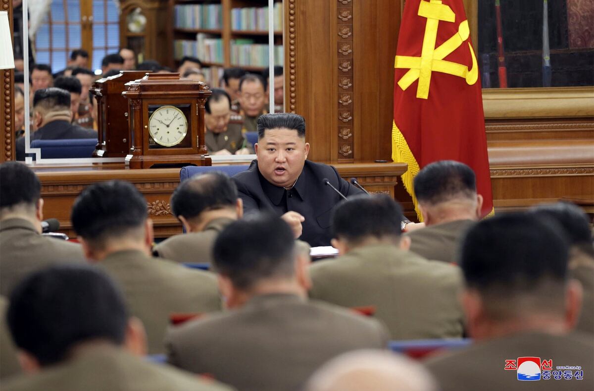 north korea test fires two missiles