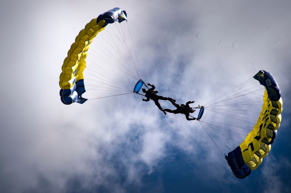 Fatal Seal Skydiving Accident Is The Fifth In Four Years For The Elite Unit