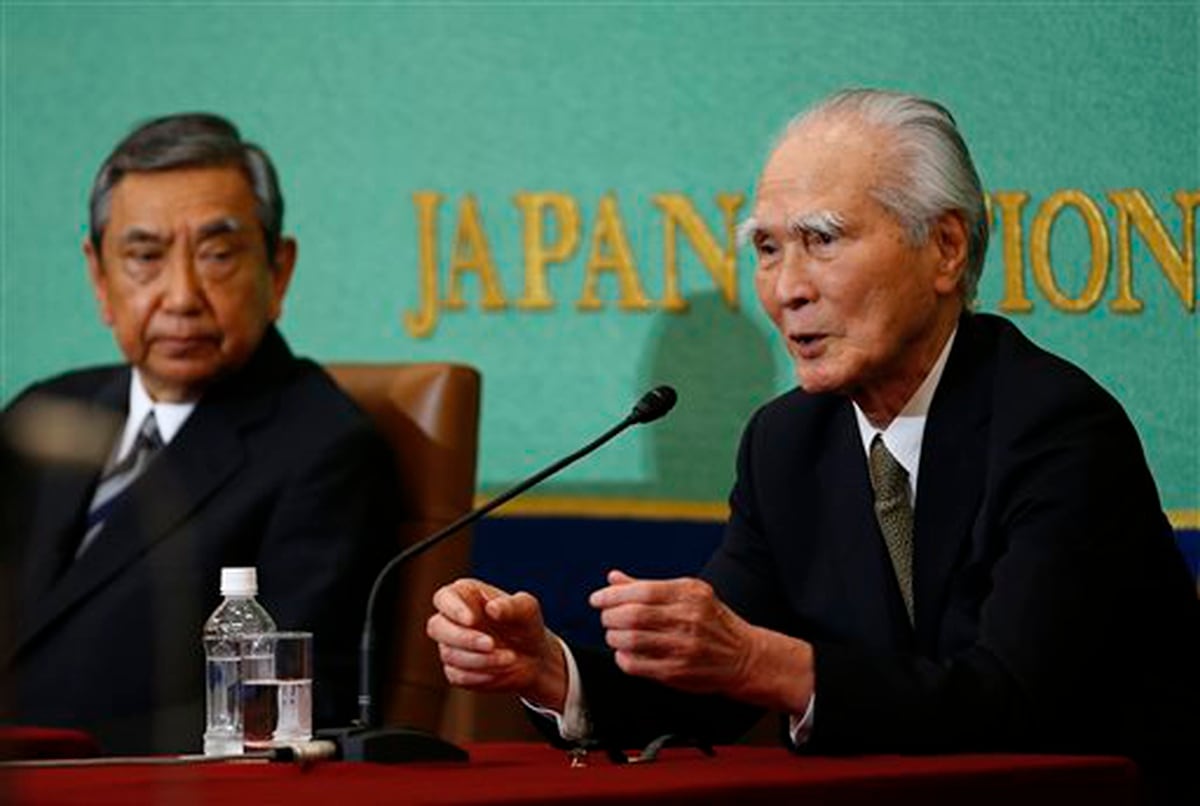 Japan exleaders known for WWII apologies want Abe to repeat