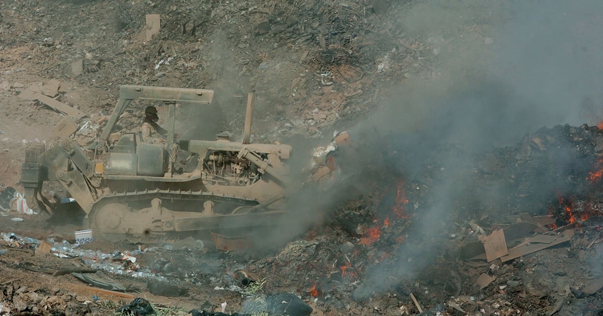 Veterans ask court to reinstate lawsuits over burn pits in Iraq