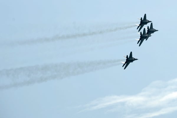 俄罗斯已提出要收回马来西亚已退役的MiG-29战斗机，并用新型的MiG-35战斗机代替它们，尽管此举将面临美国制裁法的障碍。 （罗斯兰·拉赫曼（Roslan Rahman / AFP）通过盖蒂图片社（Getty Images）