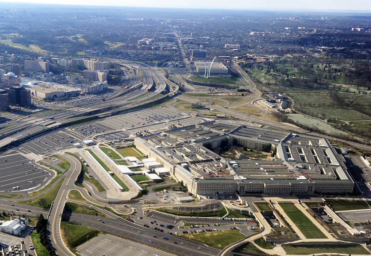 Inside The Pentagon Personnel Feud That S Roiled The Military S Most Senior Leaders