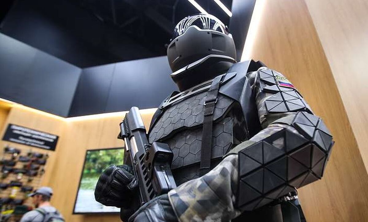 Sailors With Iron Man Suits Ambushing Enemy Ships British Defence