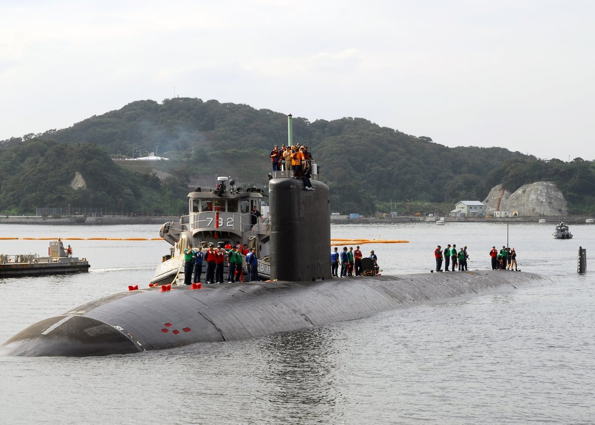 Submarine Jefferson City marooned in Guam amid bizarre deployment