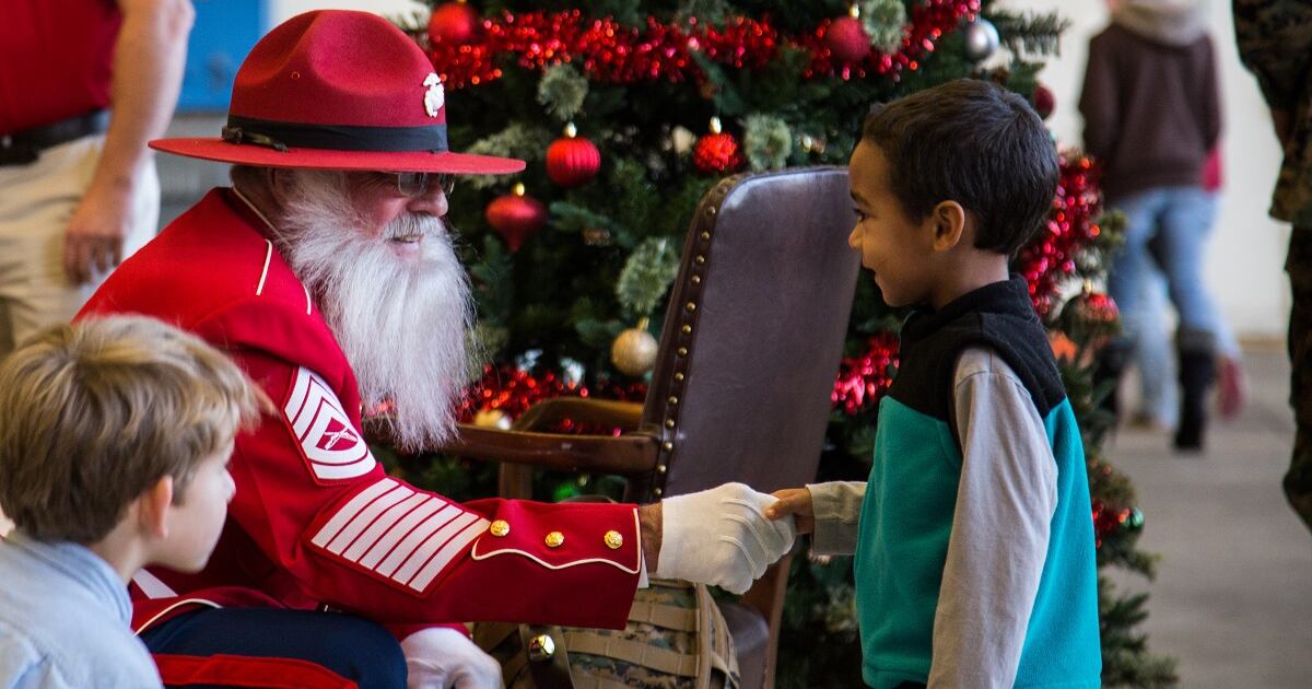 How the military celebrates the holidays