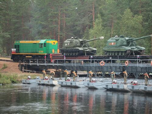 A joint special exercise of logistic supply units of Belarus and Russia in August 2017. (Russian Ministry of Defense)